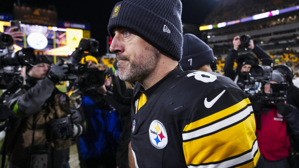 NFL declines comment on the Steelers' failure to disclose Aaron Rodgers' illness before playoff loss