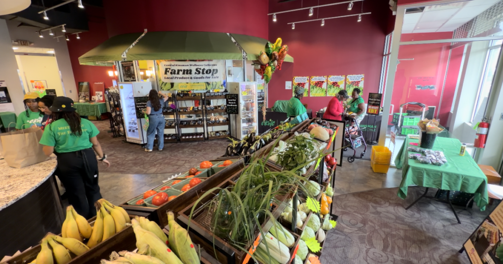Cleveland group working to expand fresh food access in Central and Kinsman neighborhoods Cleveland group working to expand fresh food access in Central and Kinsman neighborhoods
