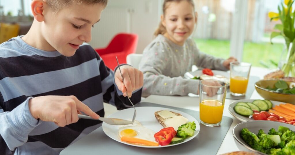 New study touts the importance of teens eating breakfast with protein