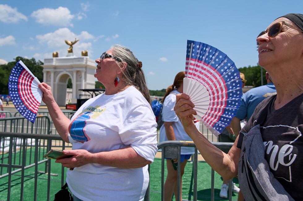 Contiguous US breaks its record for hottest month ever, NOAA says Contiguous US breaks its record for hottest month ever, NOAA says