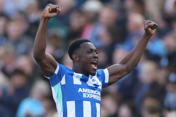 Brighton's Danny Welbeck celebrates after scoring during the English Premier League soccer match between Brighton and Liverpool in Brighton, Saturday, March 21, 2026. (AP Photo/Ian Walton, File)