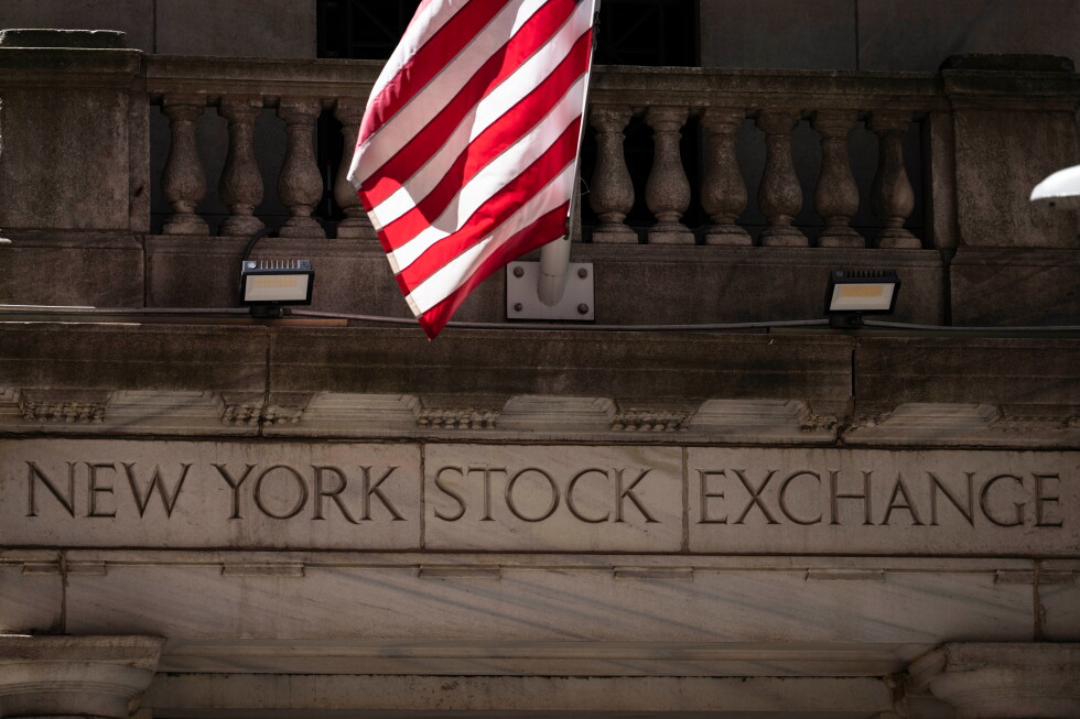 Sinking AI stocks pull Wall Street further from its record Sinking AI stocks pull Wall Street further from its record