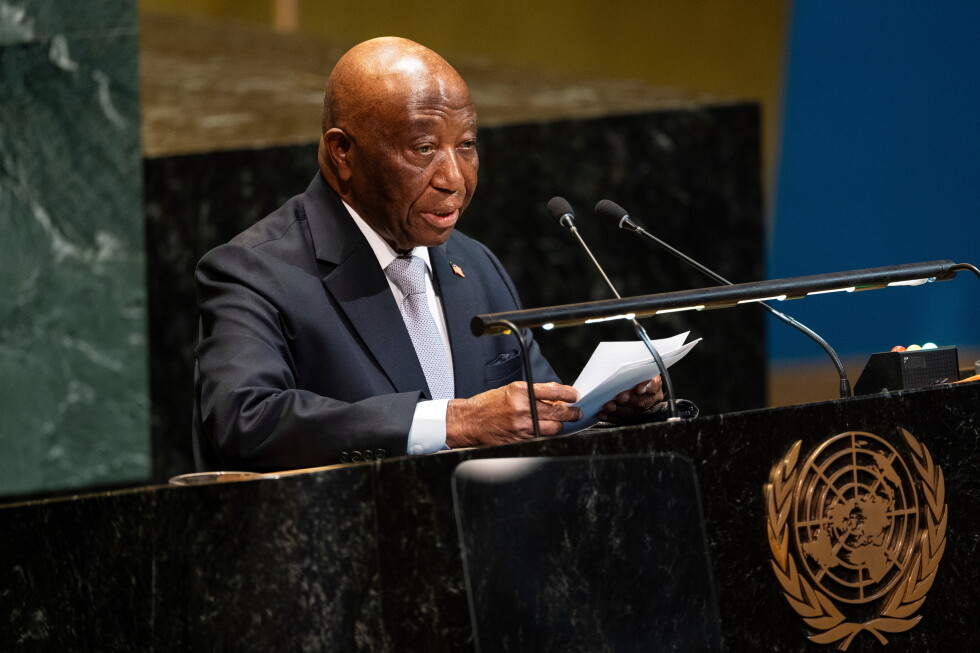 Liberia agrees to take 1,200 third Liberia agrees to take 1,200 third