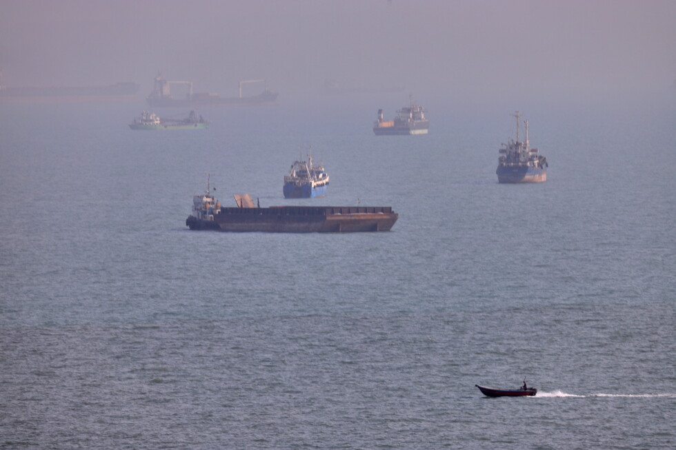 US strikes Iranian rocket launchers on the Strait of Hormuz in first military action in weeks US strikes Iranian rocket launchers on the Strait of Hormuz in first military action in weeks