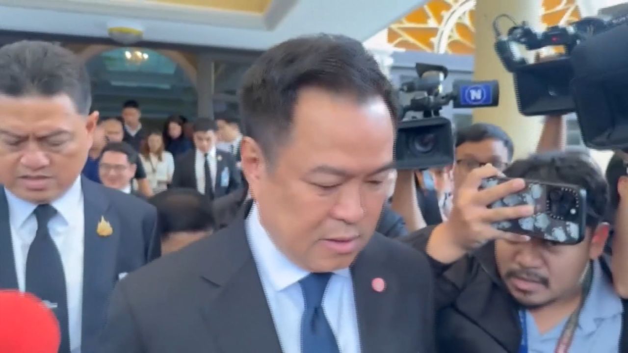 <p>"I'm very sad that this has happened. I'm not only sad for the deceased, I'm sad by the fact that this kind of incident could happen in our country." "This is the reason why the government does not permit the extension of firearms possession, this is exactly why."</p>