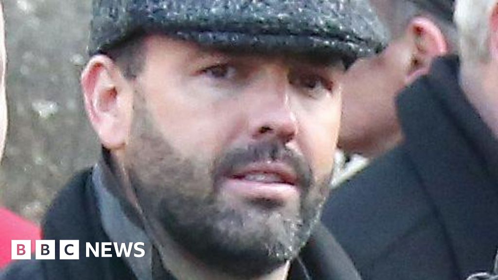 Daniel Kinahan: Suspected crime boss returning to Ireland amid tight security Daniel Kinahan: Suspected crime boss returning to Ireland amid tight security