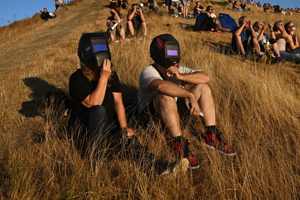 Solar eclipse plunges parts of Europe into darkness