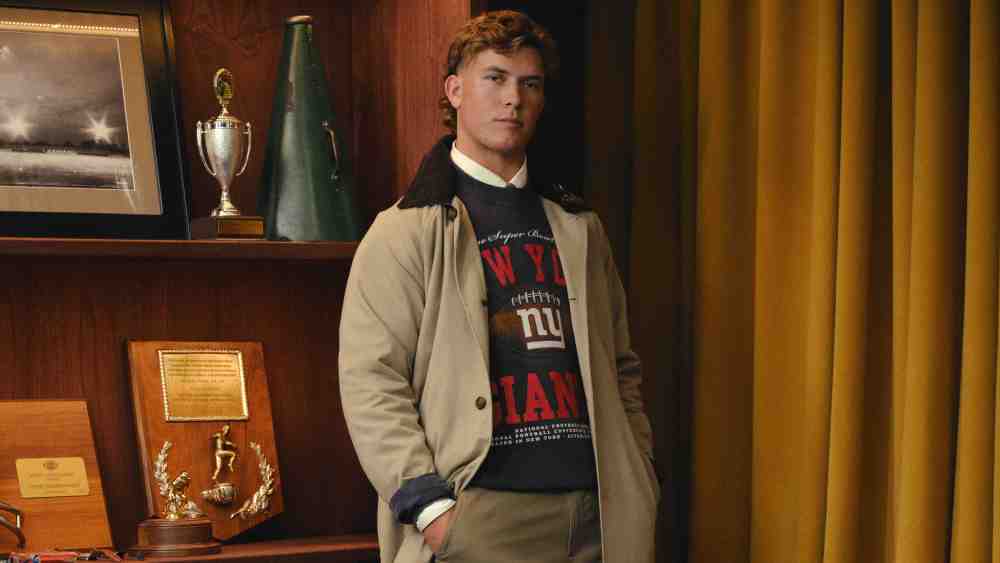 A&F Expands Distribution of NFL Product Through Fanatics Partnership A&F Expands Distribution of NFL Product Through Fanatics Partnership