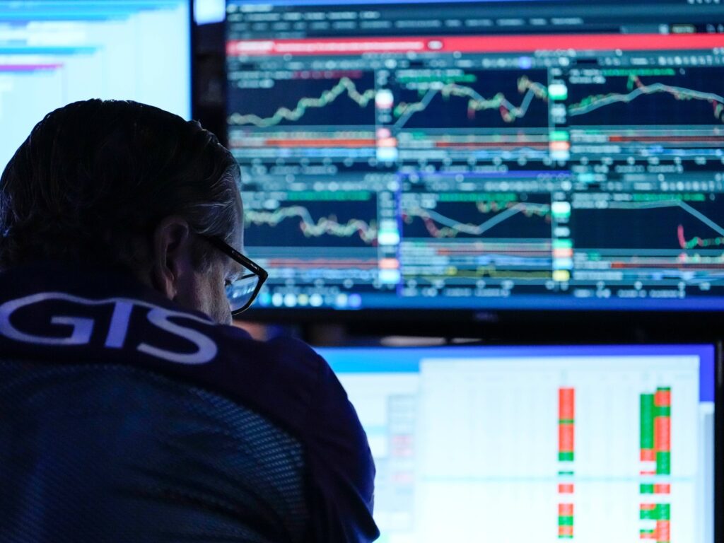 US stock market hits record high amid hopes for Strait of Hormuz reopening US stock market hits record high amid hopes for Strait of Hormuz reopening