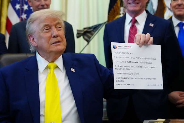 Trump frequently announces he’s halting strikes in Iran. But they keep happening Trump frequently announces he's halting strikes in Iran. But they keep happening