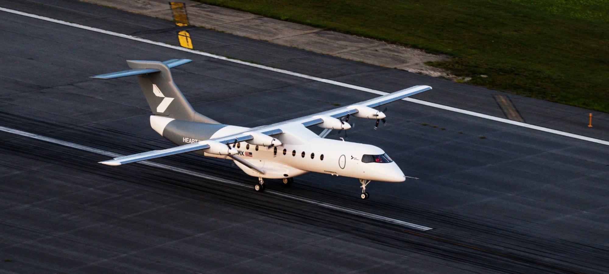 Heart Aerospace’s X1 demonstrator aircraft, featuring a 106-foot wingspan.
