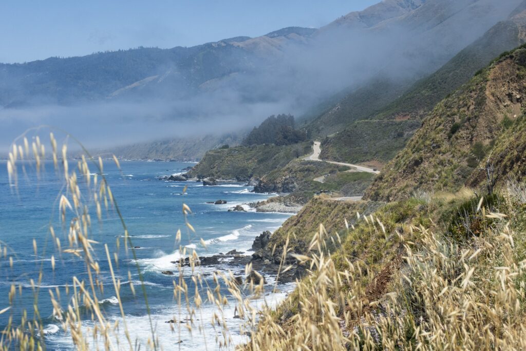 As Hwy 1 Closes, Visitors Urged to Stay Away From Big Sur Due to Timber Fire As Hwy 1 Closes, Visitors Urged to Stay Away From Big Sur Due to Timber Fire
