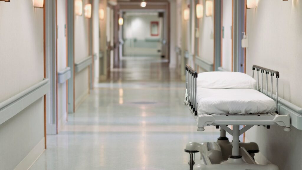 2 Illinois hospitals make list of best in the country, according to U.S. News and World Report 2 Illinois hospitals make list of best in the country, according to U.S. News and World Report