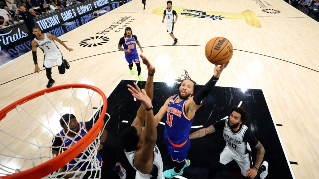 ABC and NBC to Add 11 More NBA Games This Season, Further Squeezing Hollywood ABC and NBC to Add 11 More NBA Games This Season, Further Squeezing Hollywood