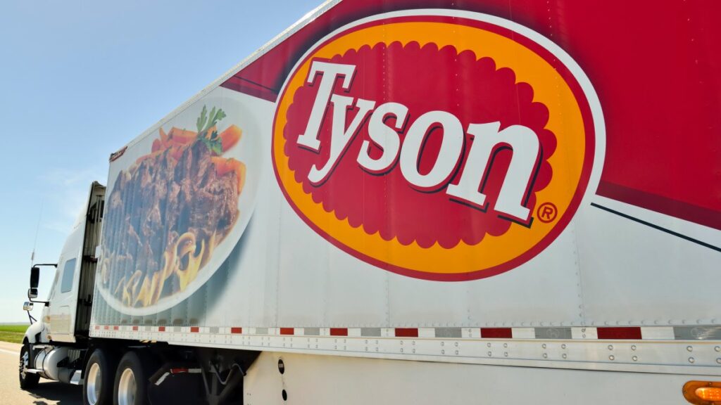 Tyson Foods ‘abruptly’ closing Illinois beef plant; 2,500 to lose jobs in ‘devastating blow’ Tyson Foods 'abruptly' closing Illinois beef plant; 2,500 to lose jobs in 'devastating blow'