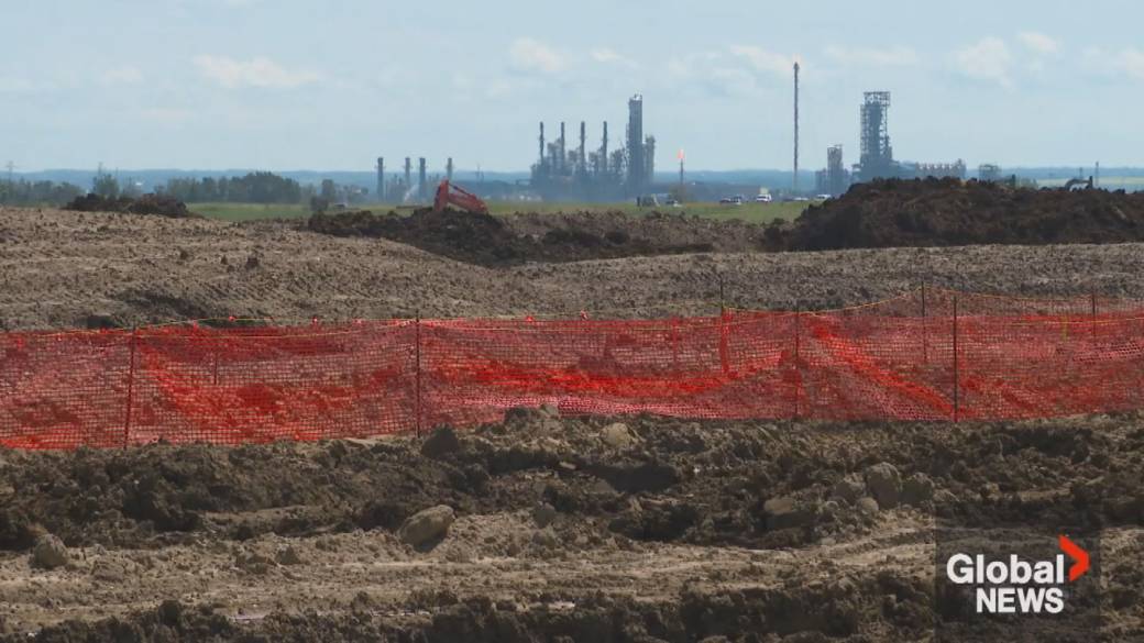 Click to play video: 'Sturgeon County data centre construction draws concerns from residents'
