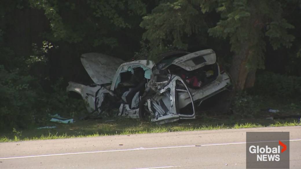 Click to play video: 'Police arrest alleged Lamborghini driver behind serious 2-car crash'