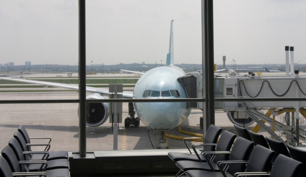 Over 1,218 flights delayed, 50 canceled amid widespread U.S. travel disruptions Over 1,218 flights delayed, 50 canceled amid widespread U.S. travel disruptions