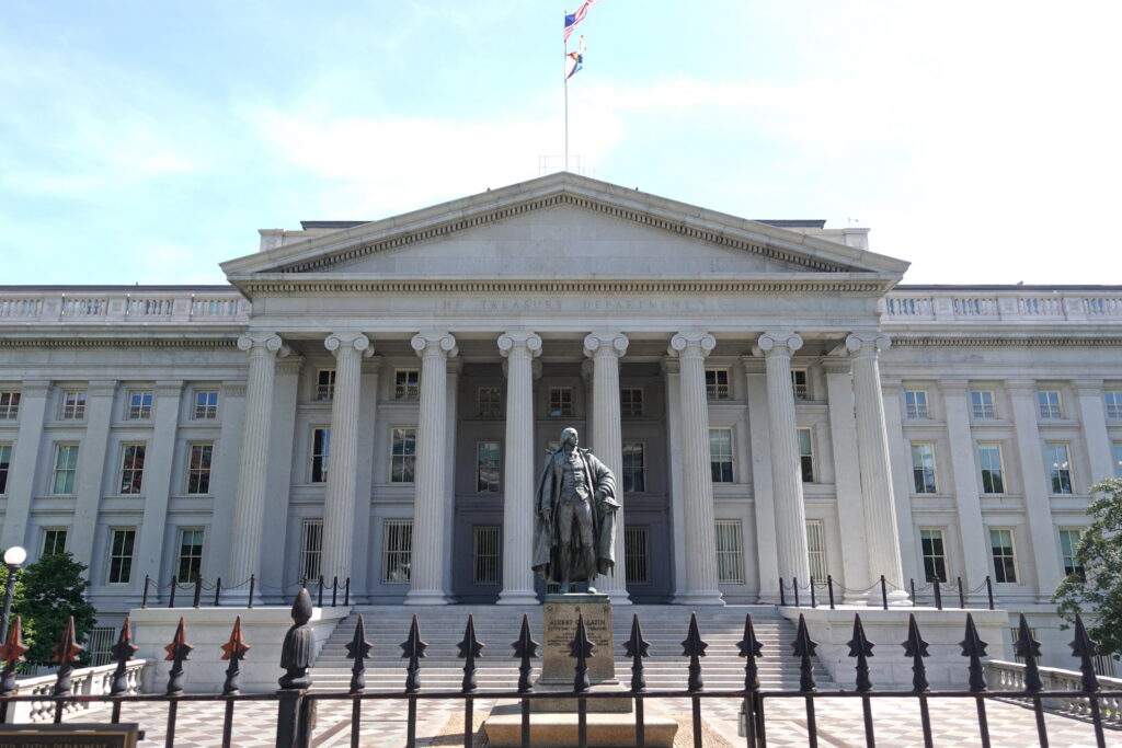 US announces economic sanctions against foreign entities accused of backing Iran US announces economic sanctions against foreign entities accused of backing Iran