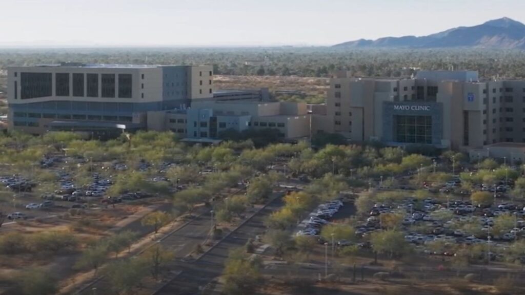 Mayo Clinic in Phoenix makes U.S. News & World Report list of 20 best hospitals Mayo Clinic in Phoenix makes U.S. News & World Report list of 20 best hospitals