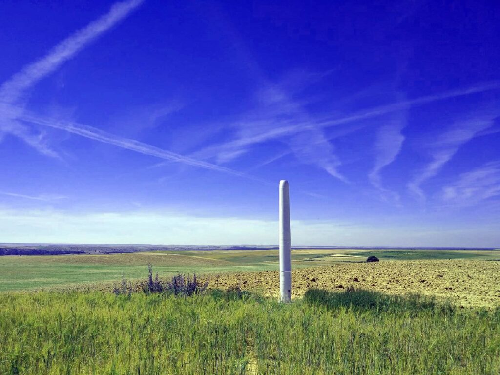 No Spinning Blades, No Bird Strikes: Inside the Bladeless Wind Turbine No Spinning Blades, No Bird Strikes: Inside the Bladeless Wind Turbine