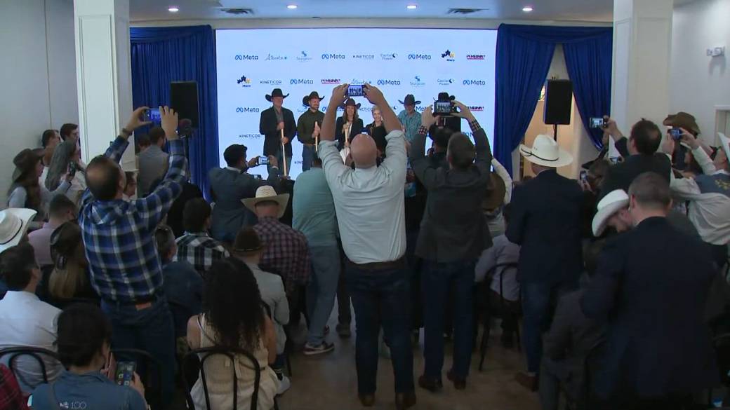 Click to play video: 'Alberta inviting more data centre development'