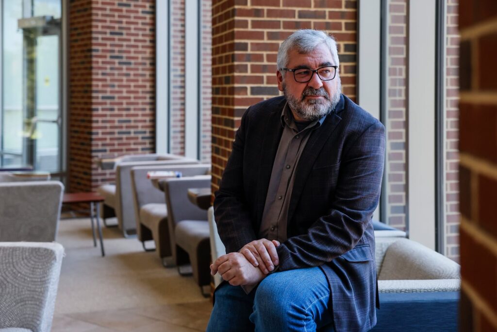 Colleges aim to ‘AI proof’ degrees with new majors Colleges aim to ‘AI proof’ degrees with new majors