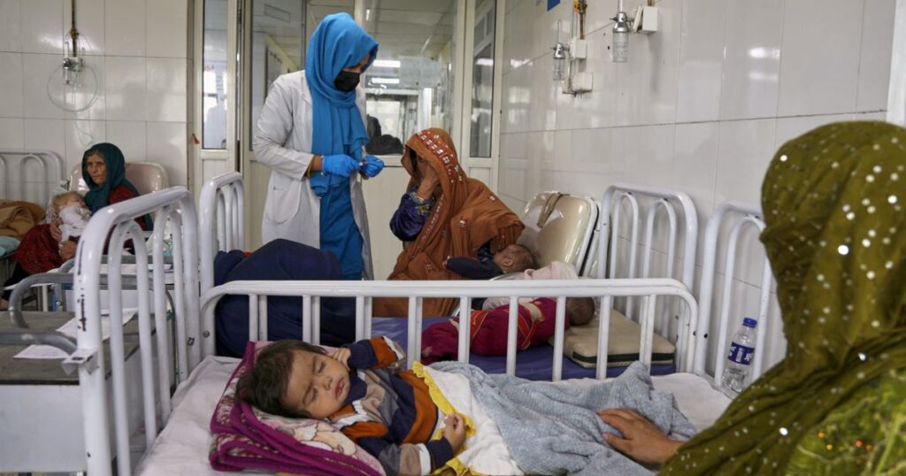 Afghanistan’s child deaths are rising as food distributions face cuts, UN says Afghanistan's child deaths are rising as food distributions face cuts, UN says