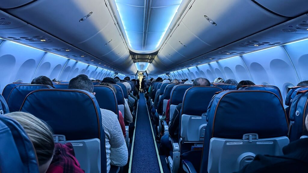 Mystery Wi-Fi network aboard flight raises ‘unusual’ alarm about travelers’ information Mystery Wi-Fi network aboard flight raises 'unusual' alarm about travelers' information