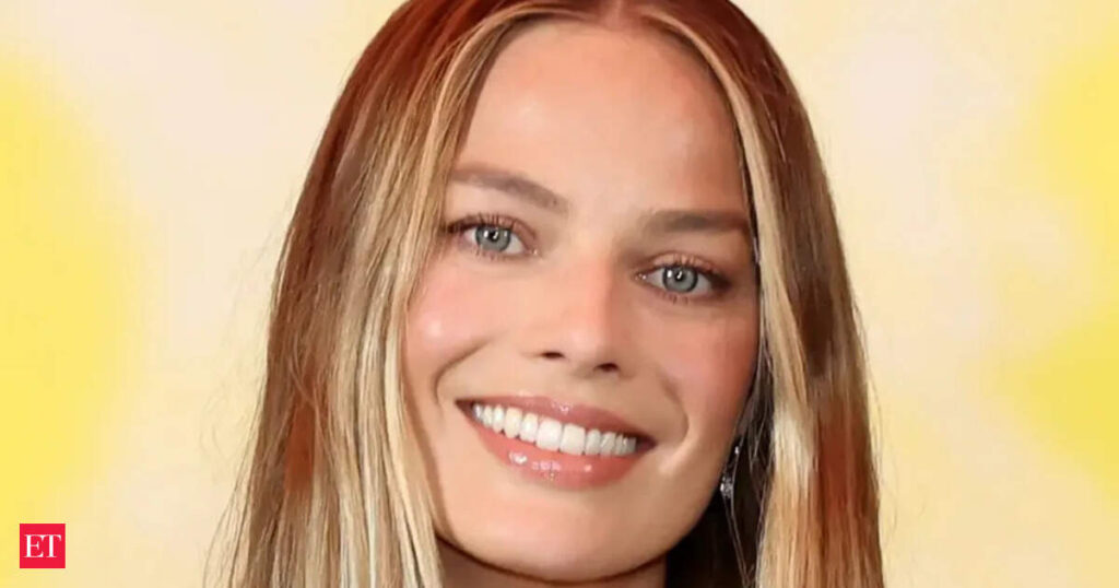 Quote of the Day Margot Robbie: “I just try to keep healthy more so than trying to be… – Inspiring lessons on skinny, fitness, nutrition, lifestyle, habits and why you should listen to your body by the Australian actress known for her powerful performances and deep insights on health and discipline Quote of the Day Margot Robbie: “I just try to keep healthy more so than trying to be… – Inspiring lessons on skinny, fitness, nutrition, lifestyle, habits and why you should listen to your body by the Australian actress known for her powerful performances and deep insights on health and discipline