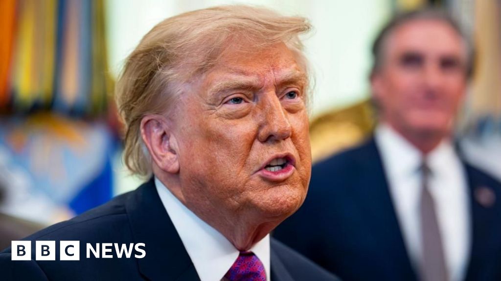Trump hails ‘historic’ deal for US to control 65bn barrels of Venezuela’s oil Trump hails 'historic' deal for US to control 65bn barrels of Venezuela's oil