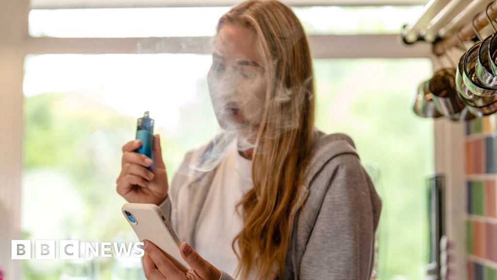 Vaping could lead to health harm in children and young people, doctors warn Vaping could lead to health harm in children and young people, doctors warn