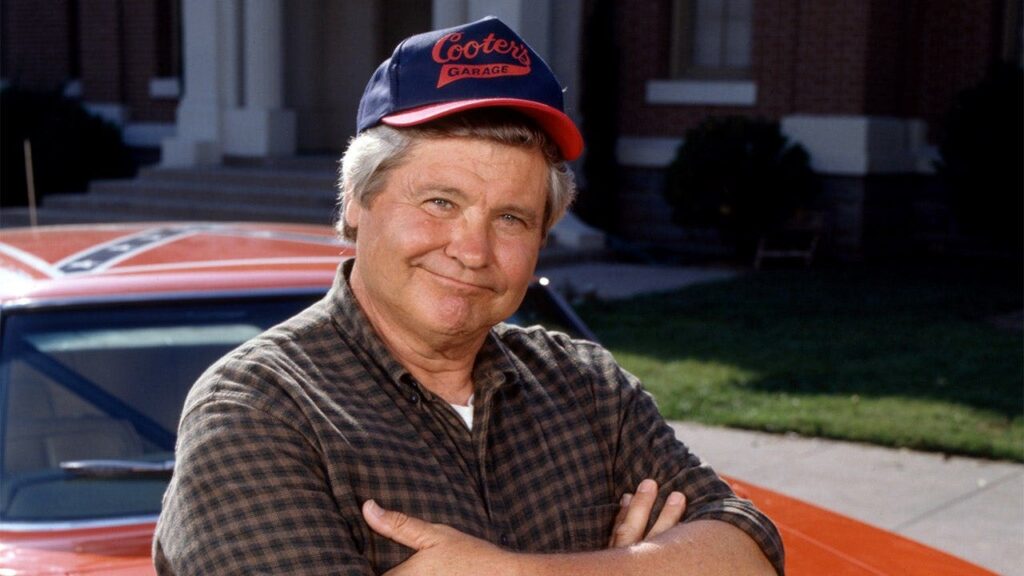 Ben Jones, 'Dukes of Hazzard' actor and former congressman, dead at 84