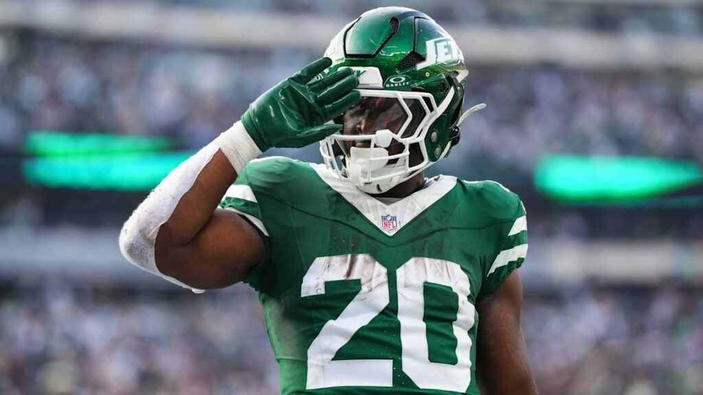 NFL news roundup: Breece Hall strains groin at Jets practice; Najee Harris visits Giants NFL news roundup: Breece Hall strains groin at Jets practice; Najee Harris visits Giants