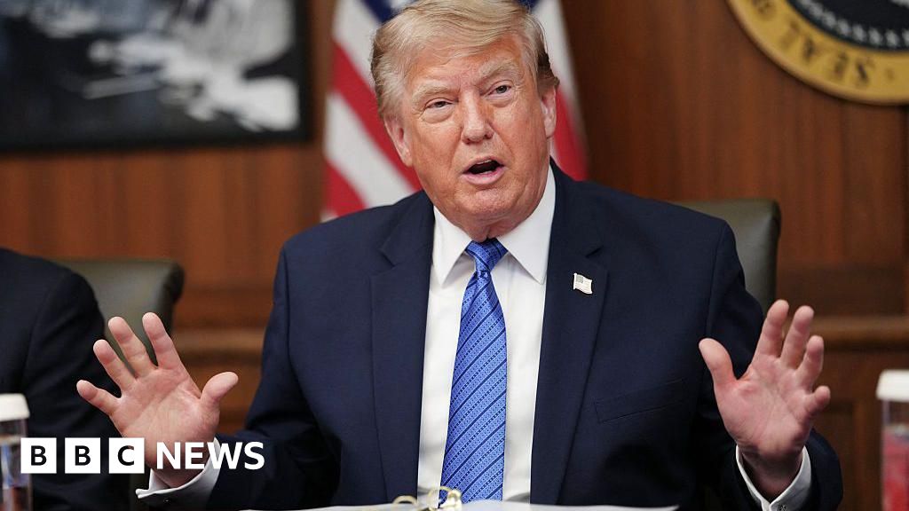 Trump denies US munitions shortage and said he’d seek to jail ‘leakers’ Trump denies US munitions shortage and said he'd seek to jail 'leakers'