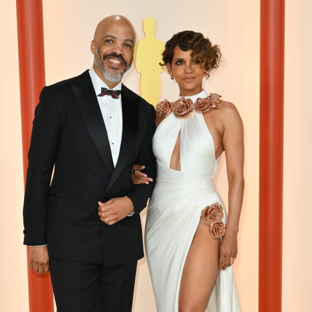 Inside Halle Berry’s Private World With Her 2 Kids and Fiancé Van Hunt