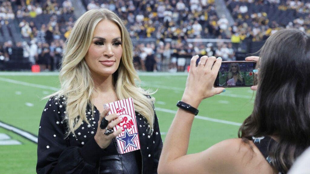 Carrie Underwood still has her Sunday Night Football fastball, awkward Jim Harbaugh & Baywatch Livvy Dunne!