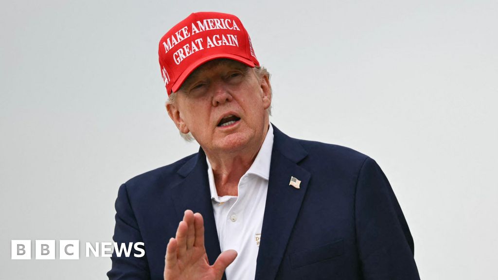 Trump threatens to bomb Oman if it ‘gets in the way’ over Iran issue Trump threatens to bomb Oman if it 'gets in the way' over Iran issue