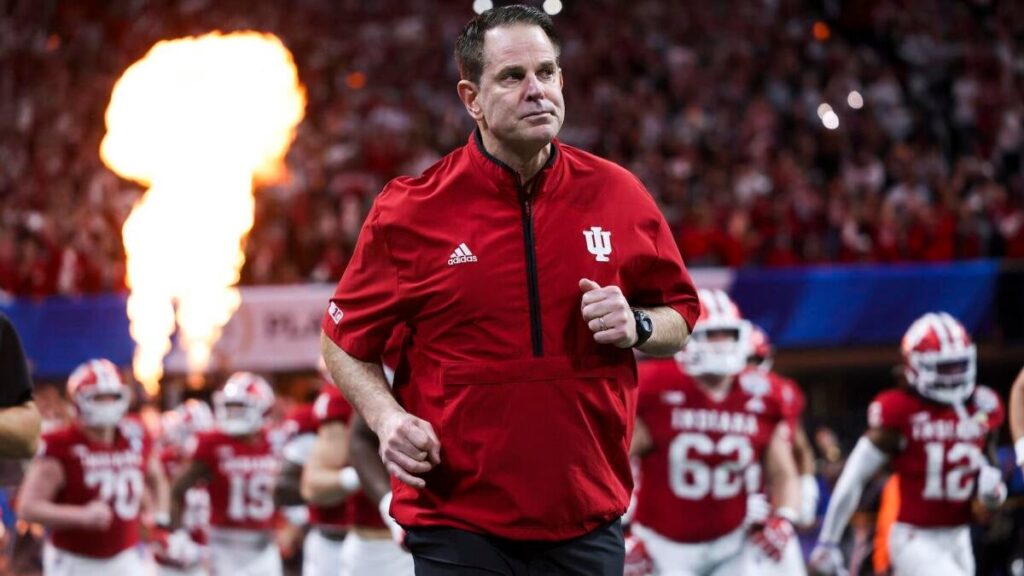 The Standard and the Strangers: Can Curt Cignetti, Indiana win big again with 17 newcomers? The Standard and the Strangers: Can Curt Cignetti, Indiana win big again with 17 newcomers?