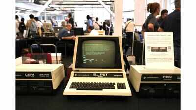 Why vintage collectors are reviving computers from the 1980s