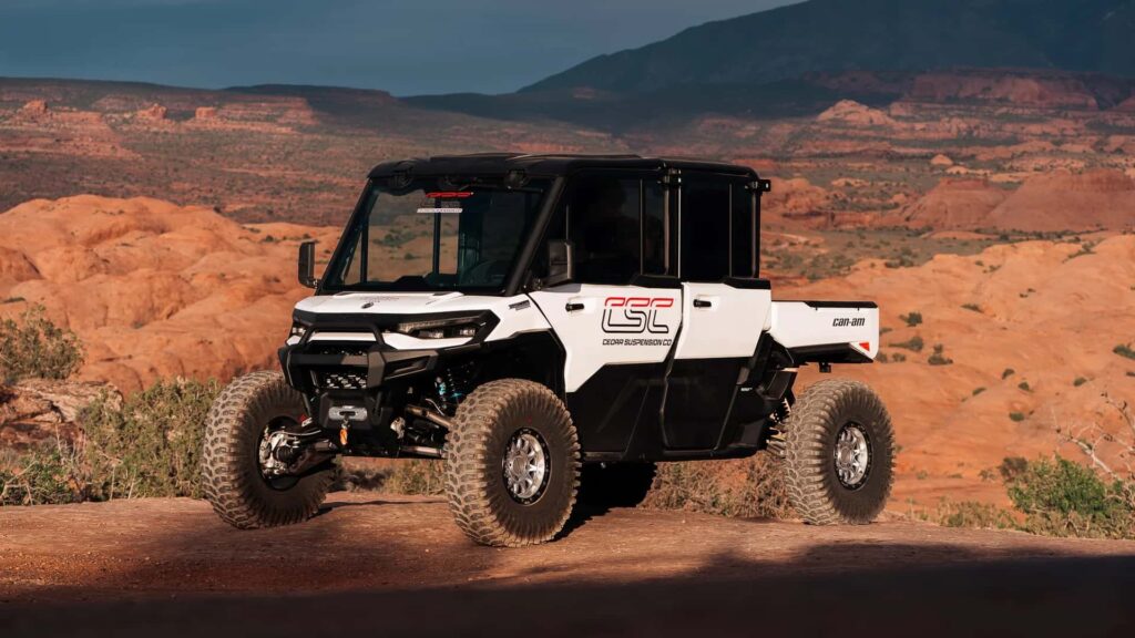 This Mid-Travel Kit Makes the New Can-Am Defender HD11 the Perfect Backcountry Companion This Mid-Travel Kit Makes the New Can-Am Defender HD11 the Perfect Backcountry Companion