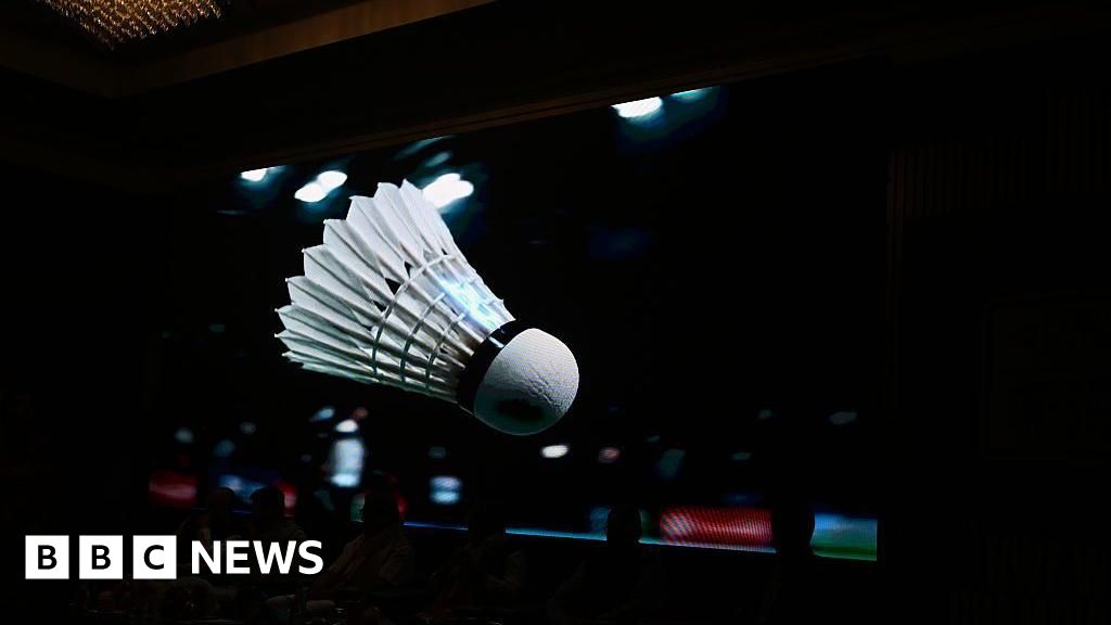 Badminton: Delhi battles monkeys and pigeons ahead of BWF World Championships Badminton: Delhi battles monkeys and pigeons ahead of BWF World Championships