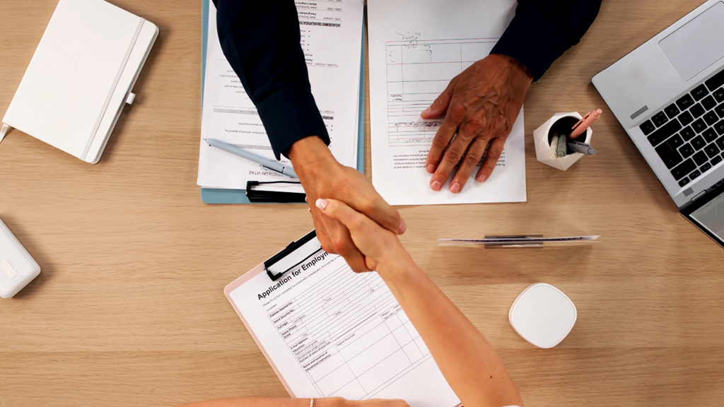 Gen Z’s ghosting habit is moving from dating to the workplace Gen Z's ghosting habit is moving from dating to the workplace