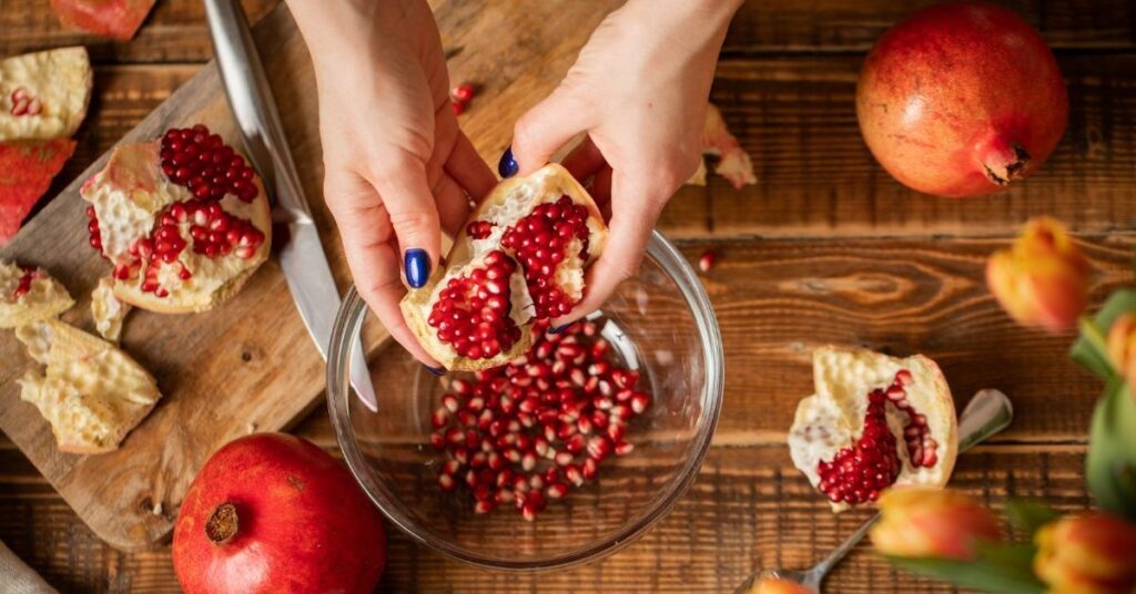 Heart failure: Could a compound from pomegranates aid treatment? Heart failure: Could a compound from pomegranates aid treatment?