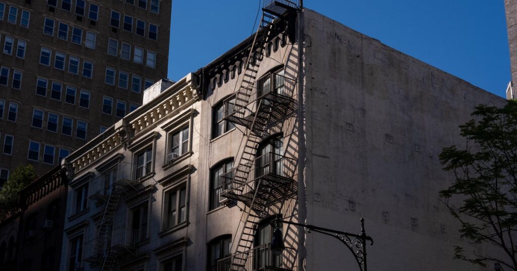 Americans’ paychecks are getting swallowed by rent. See how much people pay in major U.S. cities. Americans' paychecks are getting swallowed by rent. See how much people pay in major U.S. cities.