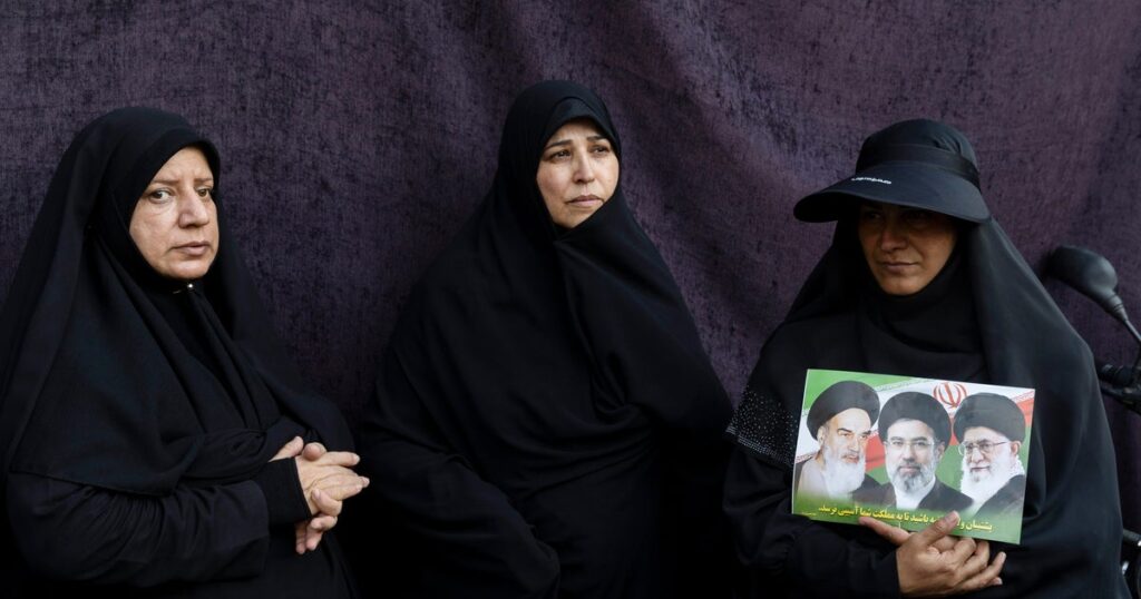 Live Updates: Tehran says Strait of Hormuz “under Iran’s control” after Trump threatens U.S. might “keep it” Live Updates: Tehran says Strait of Hormuz "under Iran's control" after Trump threatens U.S. might "keep it"