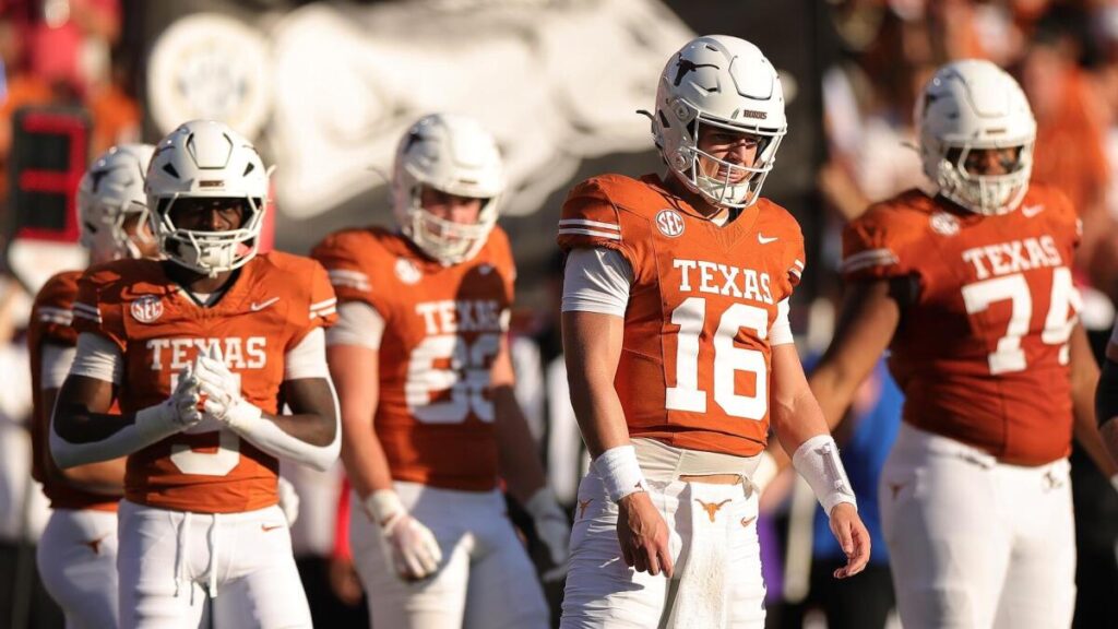 College football’s best rosters for 2026? Anonymous insiders pick Texas, Ohio State atop loaded field College football's best rosters for 2026? Anonymous insiders pick Texas, Ohio State atop loaded field