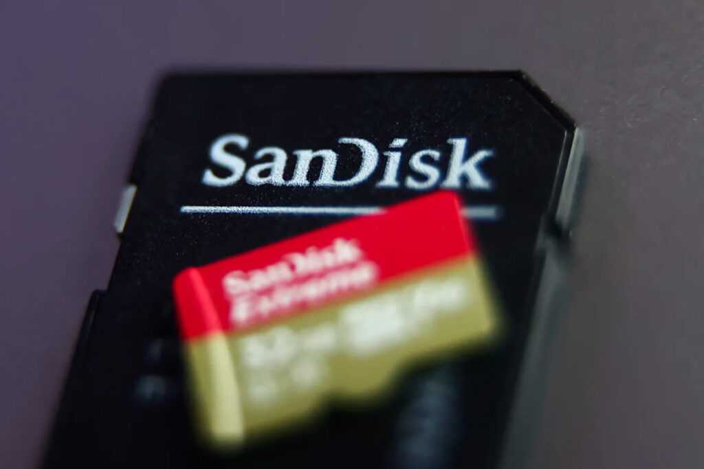 Sandisk stock surges as Wall Street cheers flash memory maker’s bullish outlook Sandisk stock surges as Wall Street cheers flash memory maker's bullish outlook