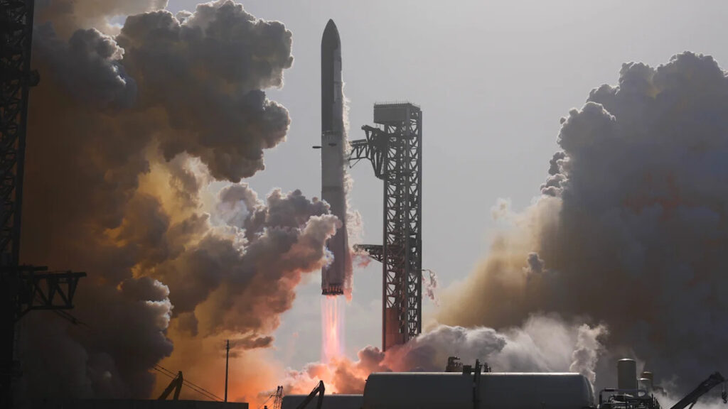 SpaceX stock hits new closing low in rocky week ahead of earnings SpaceX stock hits new closing low in rocky week ahead of earnings