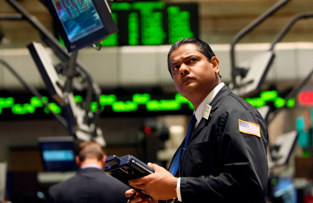 The Stock Market Is Doing Something Observed Only 4 Times Since 1997 -- and the Previous 3 Instances Ended in Disaster for Wall Street